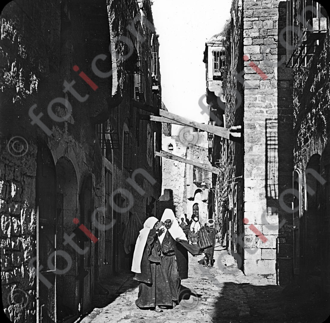 Gasse in Bethlehem | Alley in Bethlehem - Foto foticon-simon-149a-023-sw.jpg | foticon.de - Bilddatenbank für Motive aus Geschichte und Kultur